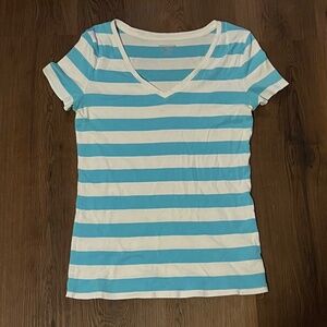 Merona V-Neck T-Shirt Blue/White Stripes Size Medium